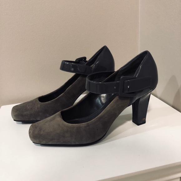 Franco Sarto square toe heels - Picture 2 of 5